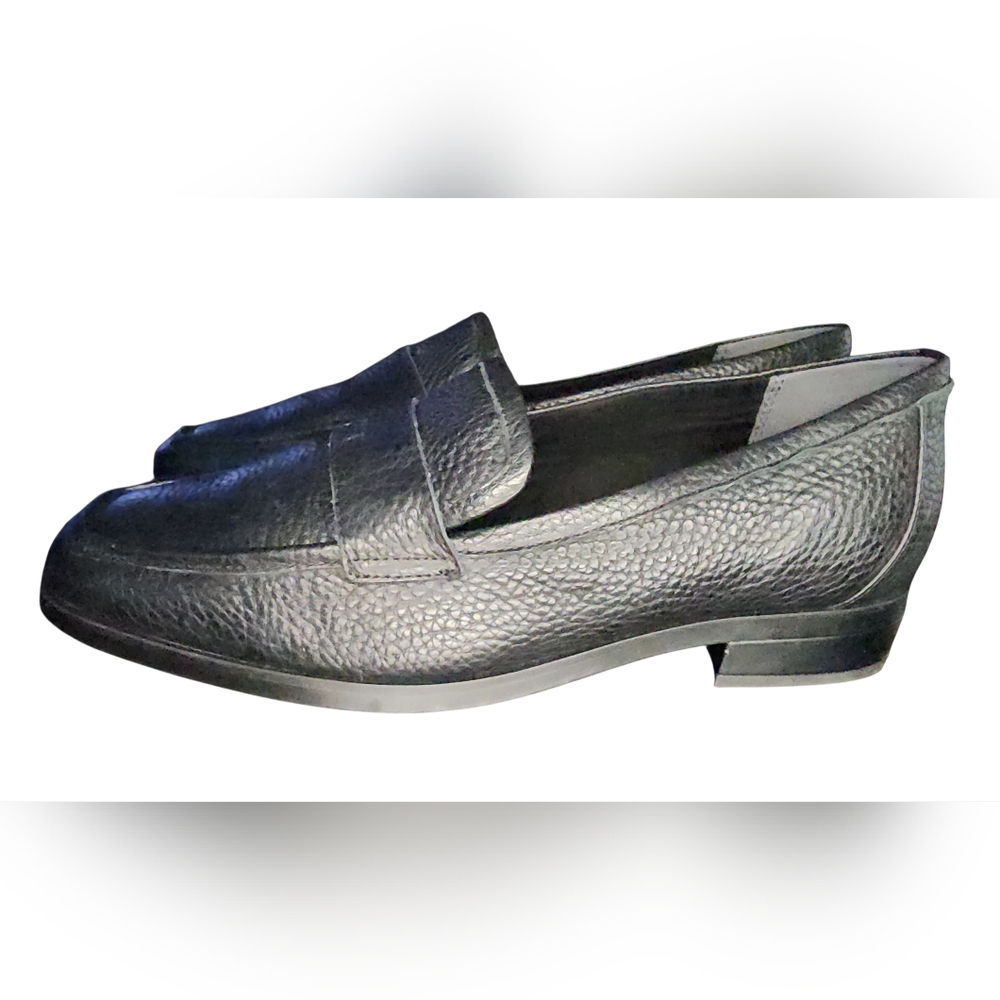 Vionic Sellah Leather Loafer, Womens 9 - Picture 3 of 10
